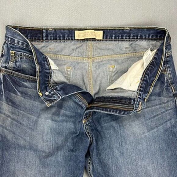 Wrangler Jeans Mens 34x32 Relaxed Straight Dark Wash Cotton Denim Thick Stitch - Picture 4 of 12